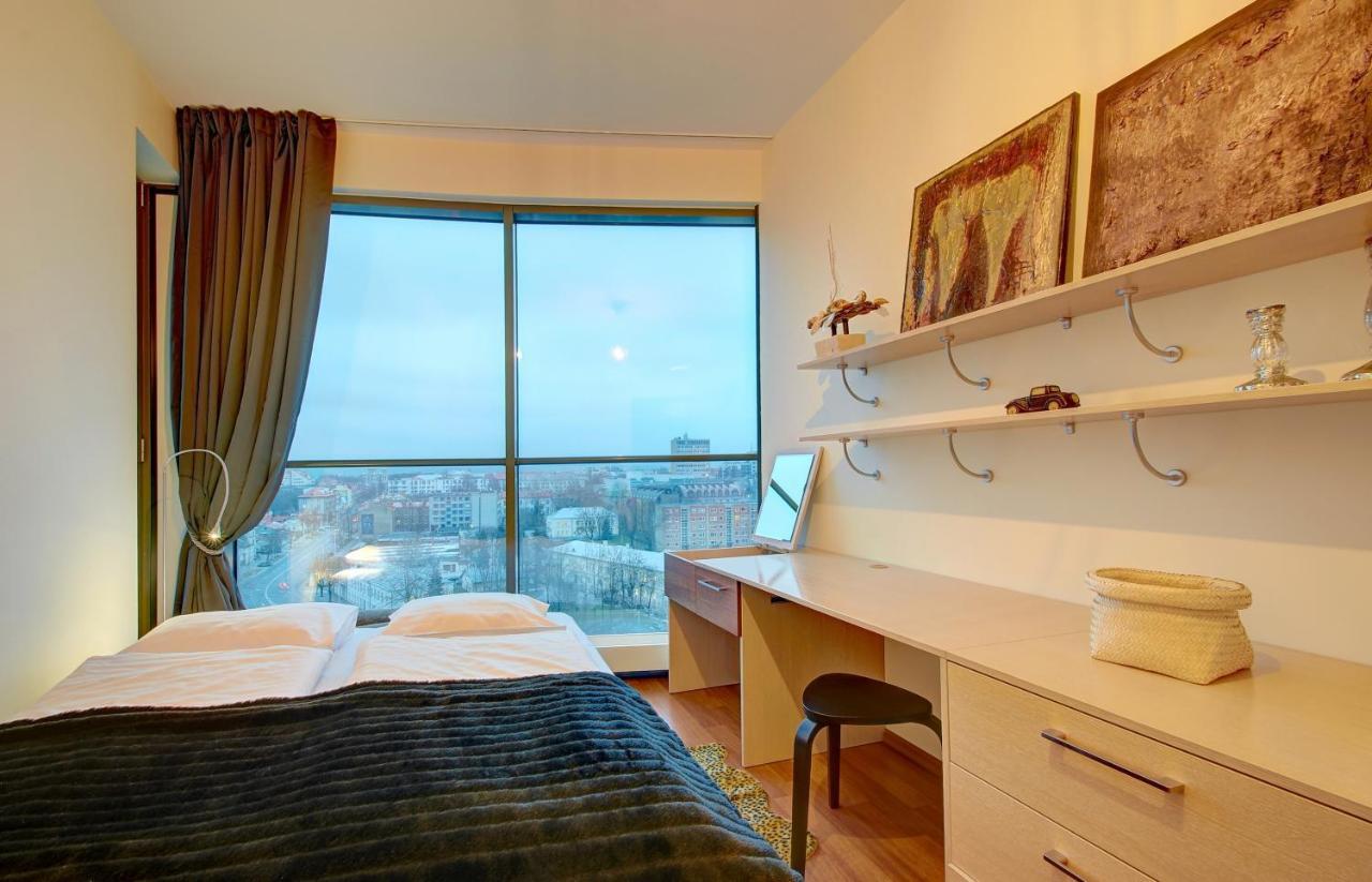 Helios 19 Luxury Vilnius Apartment Buitenkant foto